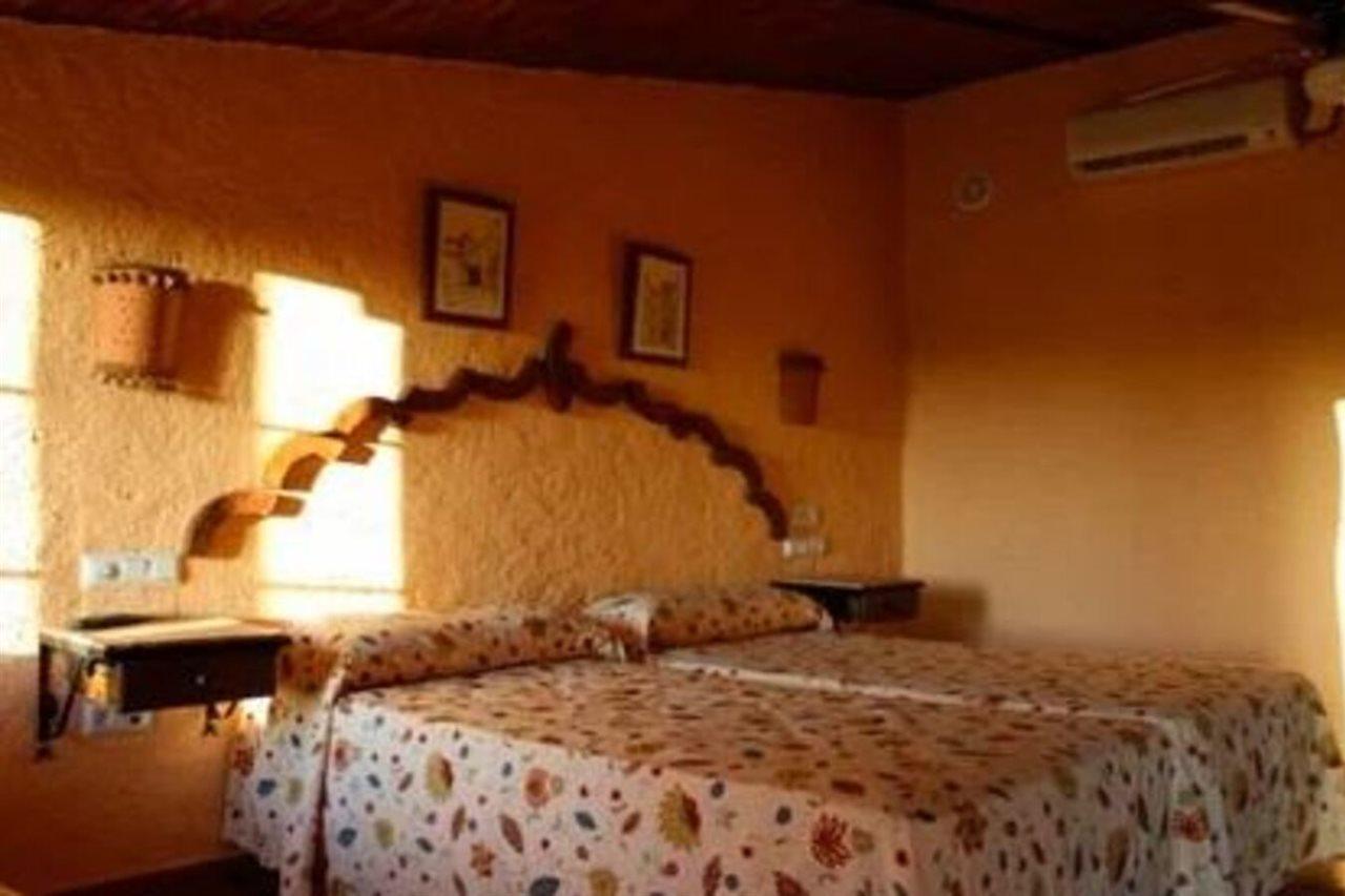 Hotel Rural El Cortijo Ronda Room photo